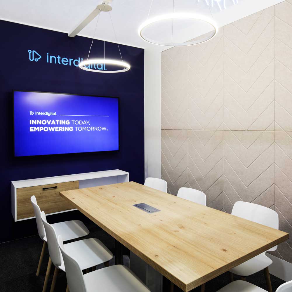interdigital6 Modern meeting room with technology display